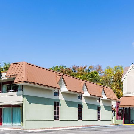 Days Inn East Stroudsburg Ngoại thất bức ảnh