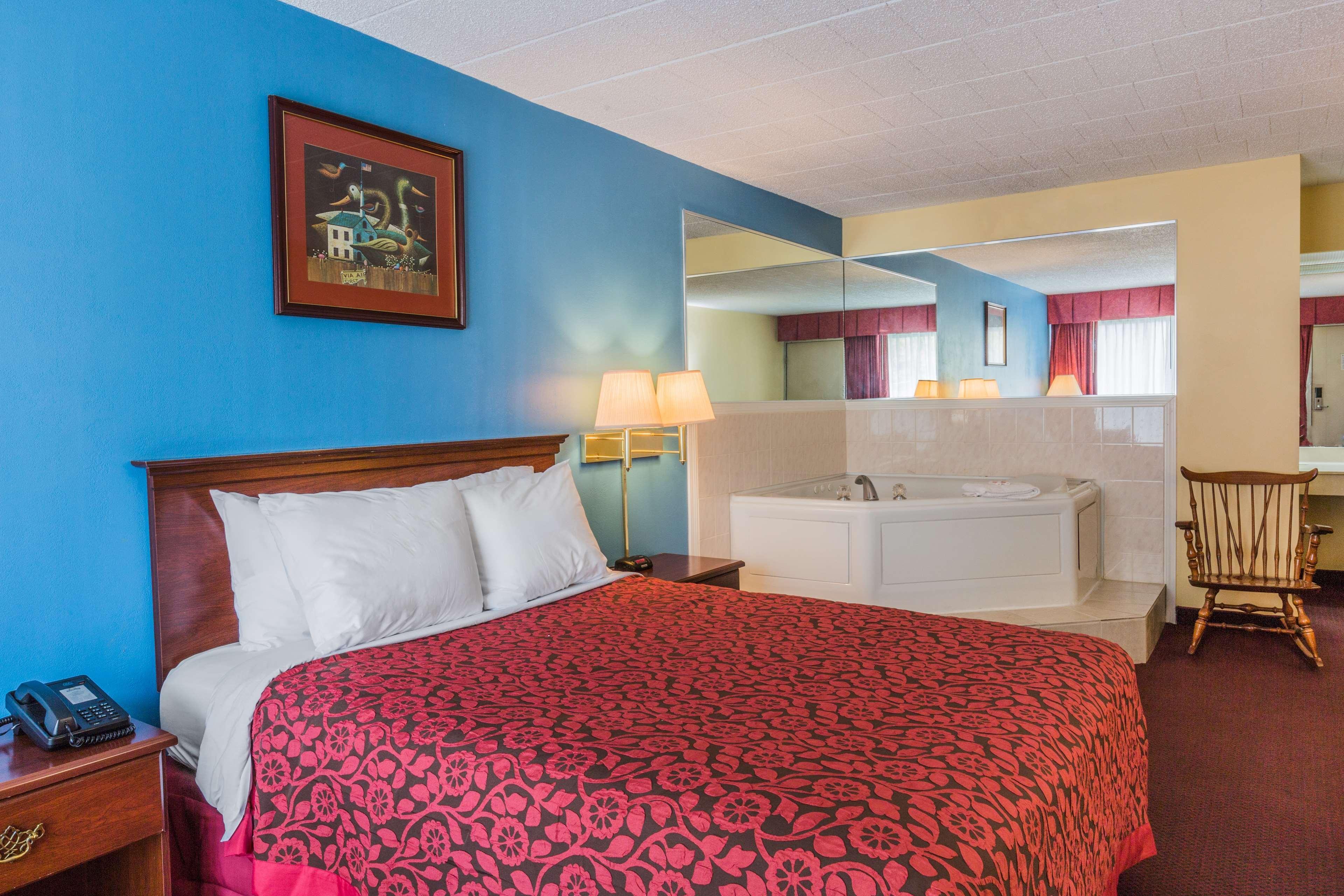 Days Inn East Stroudsburg Ngoại thất bức ảnh