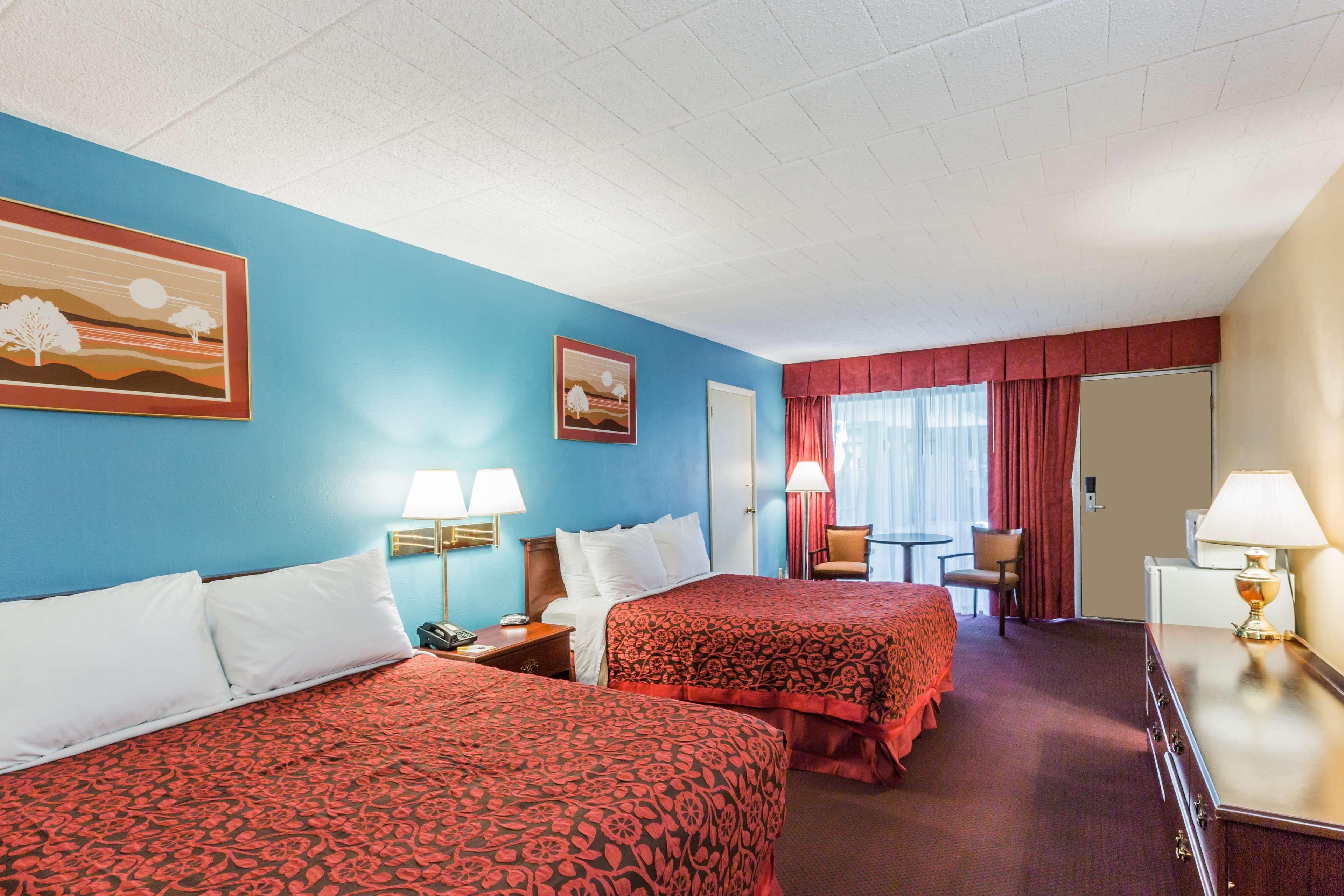 Days Inn East Stroudsburg Ngoại thất bức ảnh