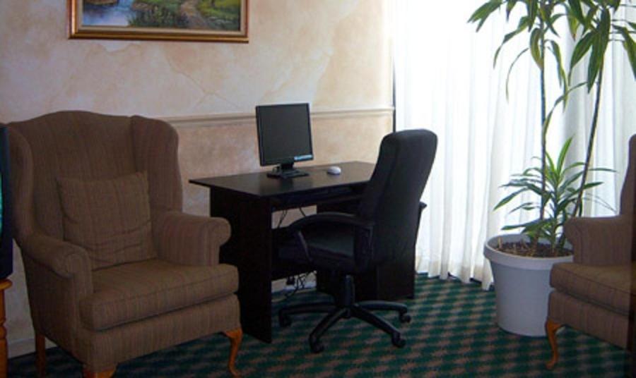 Days Inn East Stroudsburg Ngoại thất bức ảnh
