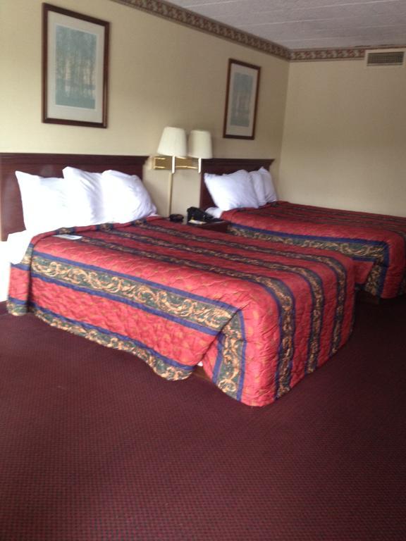 Days Inn East Stroudsburg Ngoại thất bức ảnh